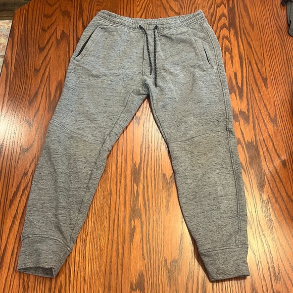 American Eagle Sweatpants - Picture 2 of 7